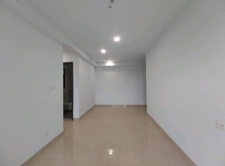 Room, risland-the-icon 2 Bedroom 671 Sq.Ft. Apartment In Dhokali Thane 10551492
