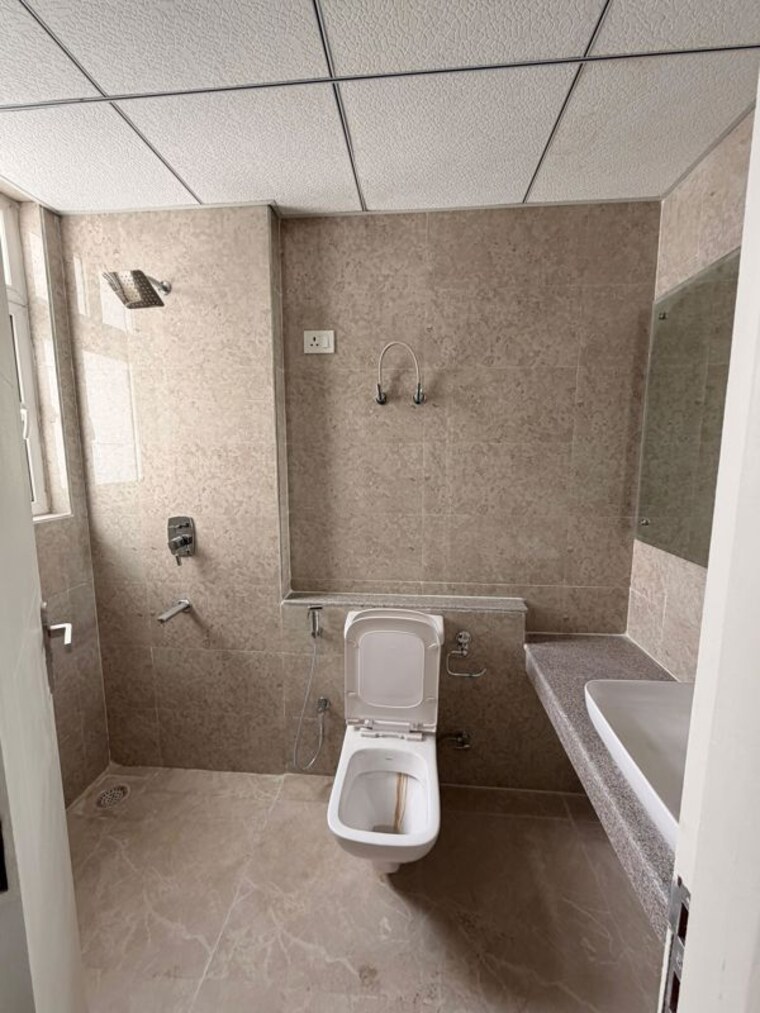 Bathroom, rg-residency 2 Bedroom 1157 Sq.Ft. Apartment In Sector 120 Noida 10551494