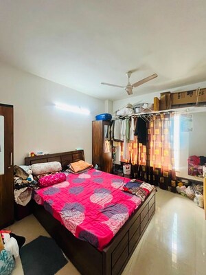 Bedroom in 2 BHK Apartment at Kumar Primavera, Wadgaon Sheri – for Rent