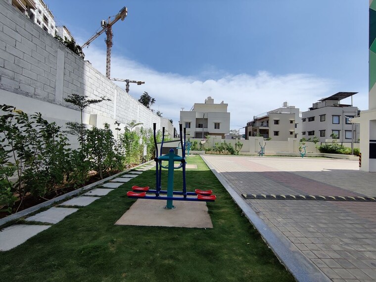 Swimming Pool, mana-macasa-emerald 2 Bedroom 1082 Sq.Ft. Apartment In Choodasandra Bangalore 10551527