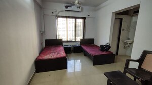 Living Room in  Pg at Malad East – for Rent