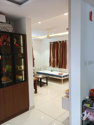 Furnished Amenities in 2 BHK Apartment at Aparna Sarovar Zenith, Nallagandla – for Rent
