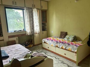 Bedroom in 2 BHK Apartment at Magarpatta Daffodils Apartment, Hadapsar – for Rent