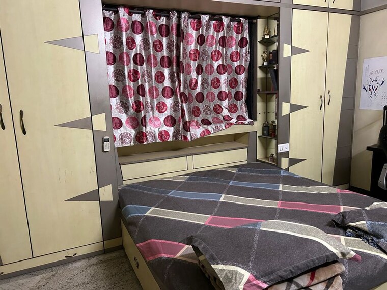 Bedroom, magarpatta-daffodils-apartment 2 Bedroom 825 Sq.Ft. Apartment In Hadapsar Pune 10551594