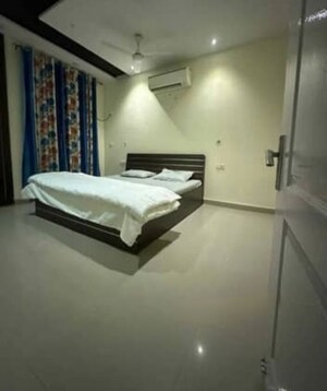 Bedroom in 3 BHK Apartment at Ansal API Celebrity Gardens, Sushant Golf City – for Rent