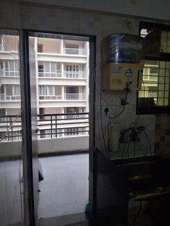 2 BHK Apartment For Rent in Dharti Green