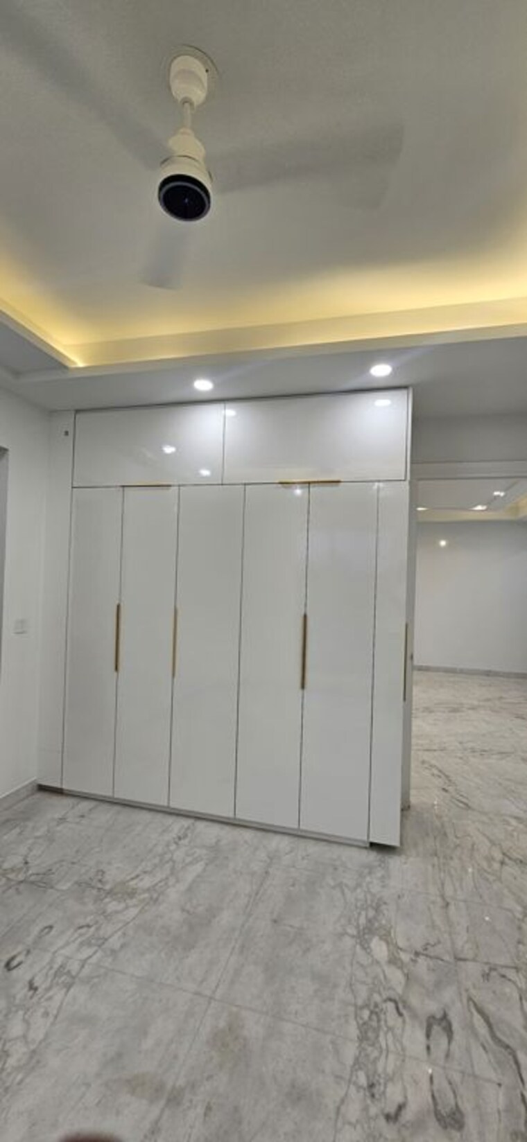 undefined, sector 43 4 Bedroom 300 Sq.Yd. Builder Floor In Sector 43 Gurgaon 10551695