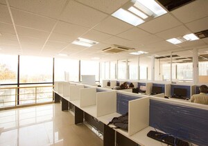  Office Space For Rent in Andheri East