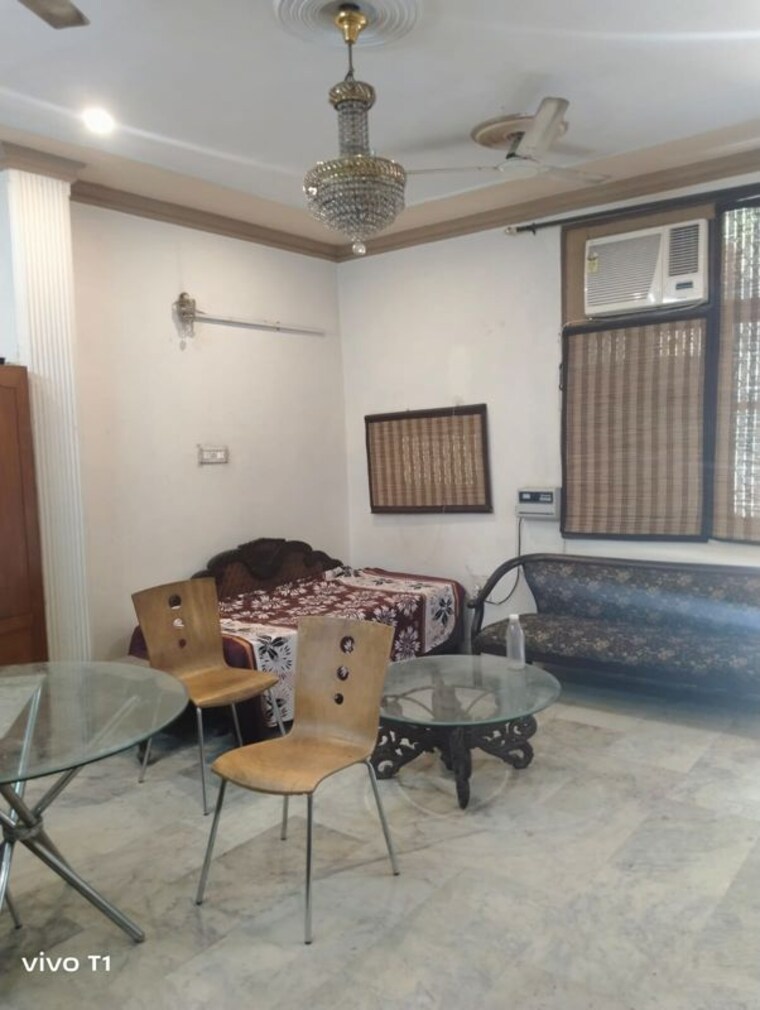 Living Room, garhi 3.5 Bedroom 4400 Sq.Ft. Independent House In Garhi Delhi 10551770