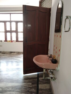 Bathroom in 2 BHK Villa at Sector 23 – for Rent