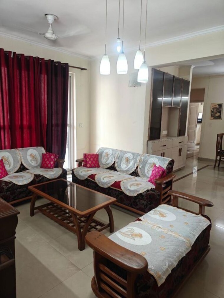 Living Room, orchid-petals 3.5 Bedroom 2500 Sq.Ft. Apartment In Sector 49 Gurgaon 10551789