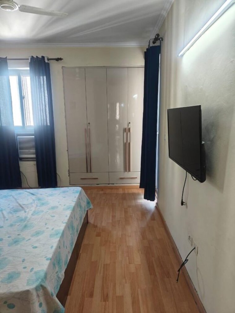 Bedroom, orchid-petals 3.5 Bedroom 2500 Sq.Ft. Apartment In Sector 49 Gurgaon 10551789