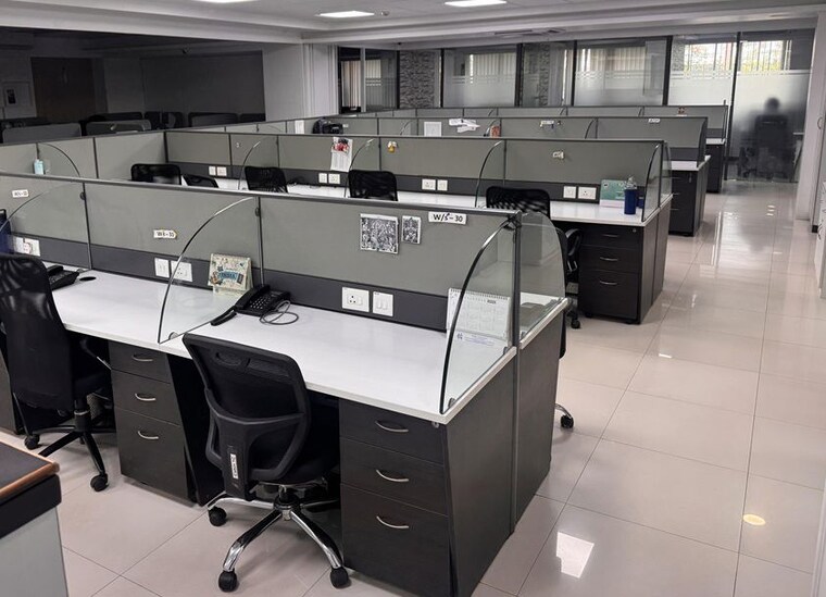 Team Area, business-square-andheri-east Commercial Office Space 3750 Sq.Ft. In Andheri East Mumbai 10551788