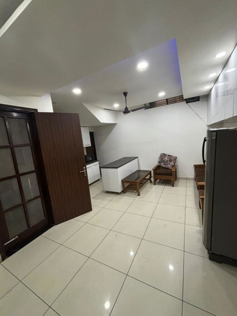 Team Area, aerocity 1 Bedroom 250 Sq.Ft. Independent House In Aerocity Mohali 10551797