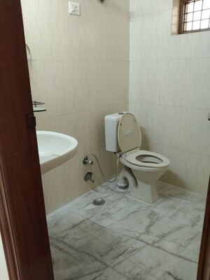 Bathroom in 3.5 BHK Villa at Sector 23 – for Rent