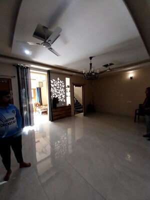 Living Room in 3 BHK Builder Floor at Indraprastha Colony – for Sale