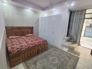 Bedroom in 2 BHK Builder Floor at Malviya Nagar – for Rent