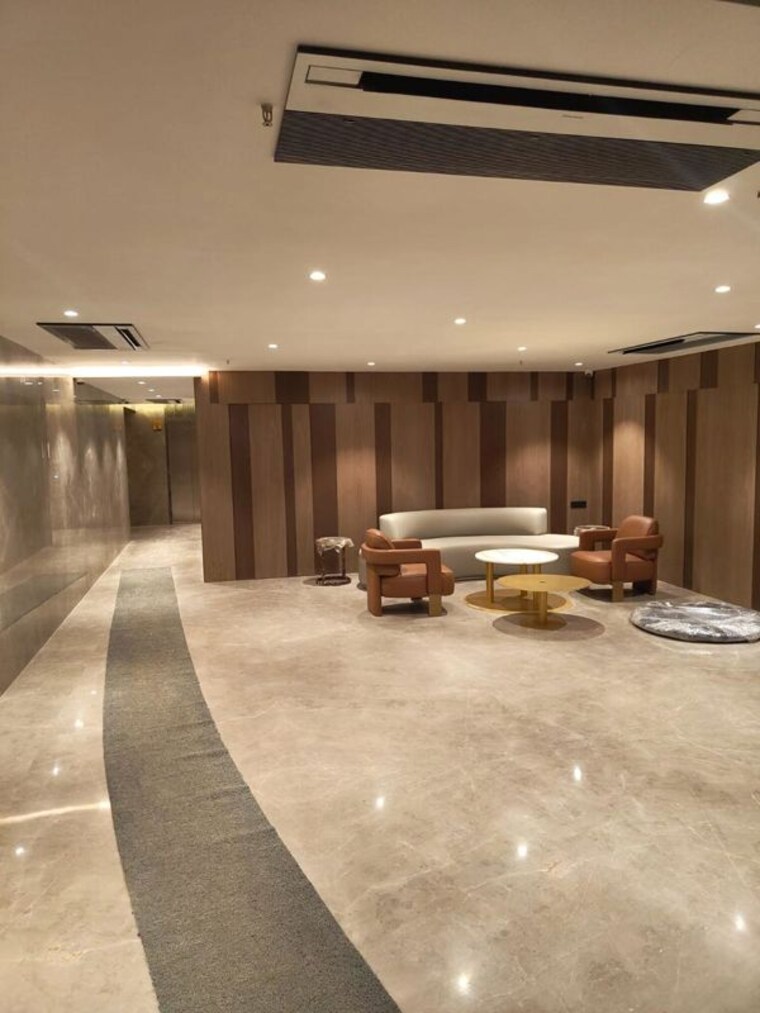 Room, bandra west 3 Bedroom 1100 Sq.Ft. Apartment In Bandra West Mumbai 10551786