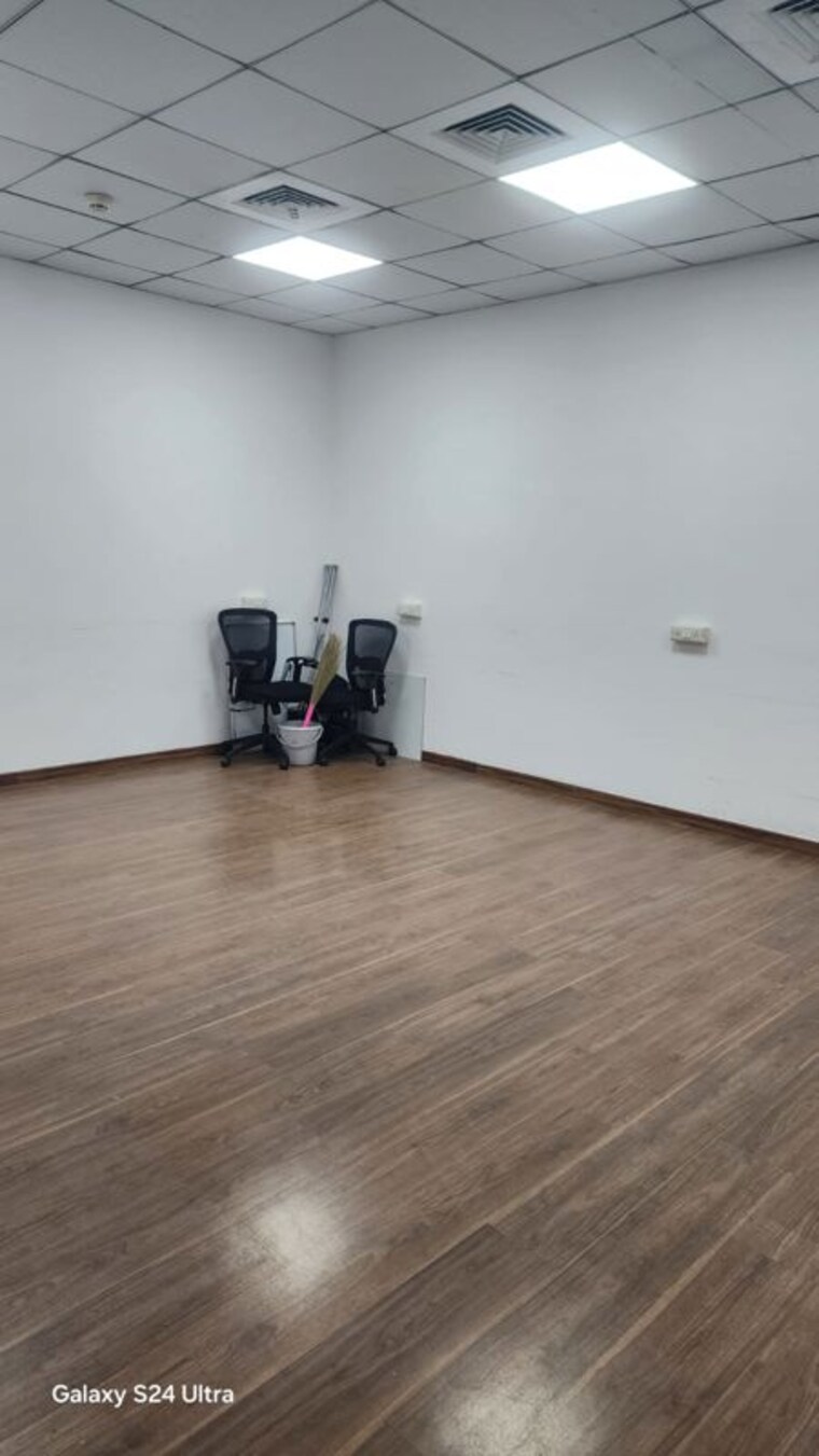  Parking, neptune-eastern-business-district Commercial Office Space 360 Sq.Ft. In Bhandup West Mumbai 10551838
