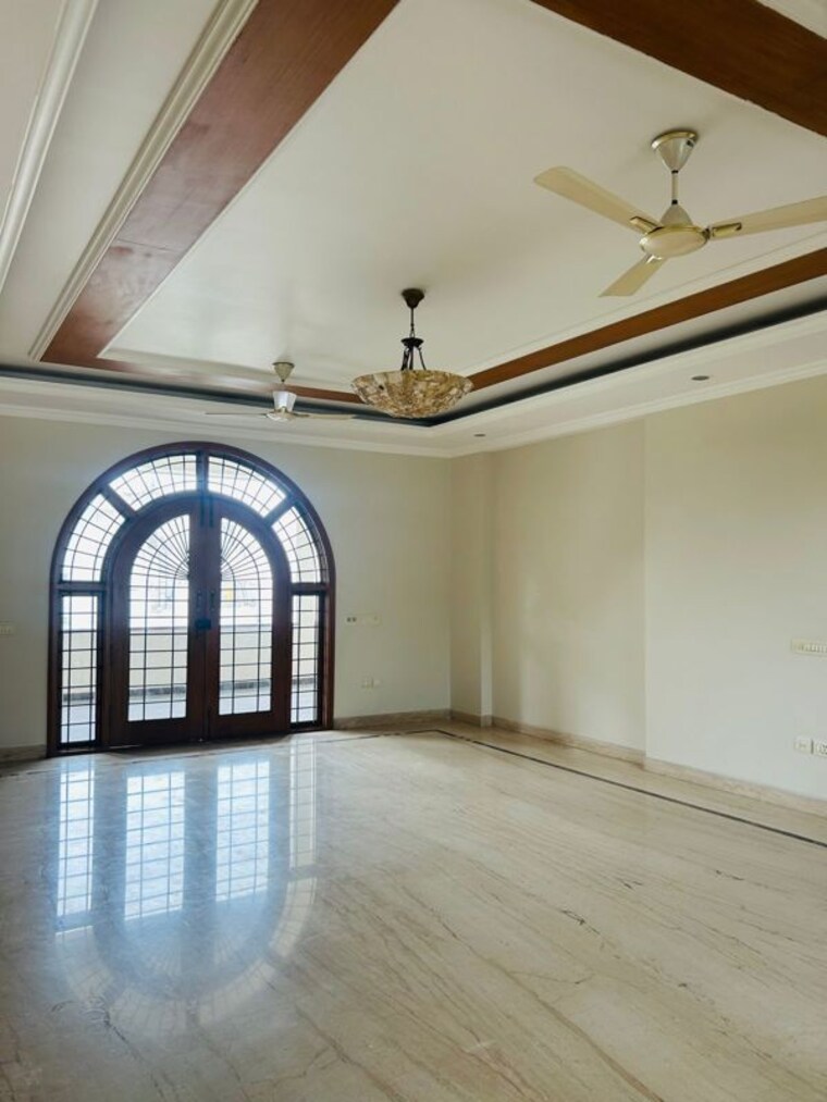Balcony, aditya-empress-towers 3 Bedroom 1990 Sq.Ft. Apartment In Shaikpet Hyderabad 10551837