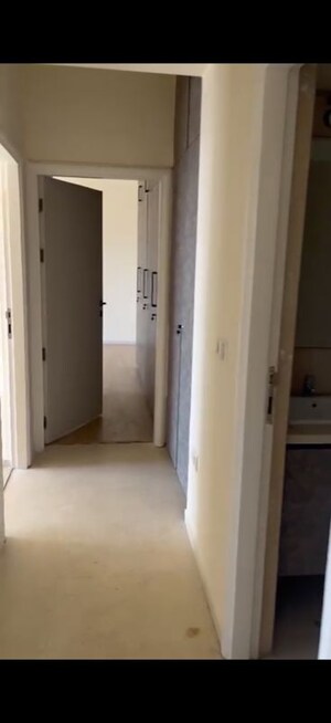 Building Lobby in 3 BHK Apartment at DLF The Skycourt, Sector 86 – for Rent