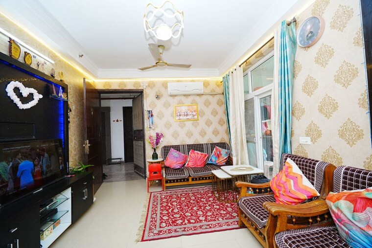 Living Room, amrapali-silicon-city 2 Bedroom 1035 Sq.Ft. Apartment In Sector 76 Noida 10551842