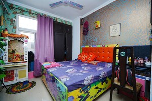 Bedroom in 2 BHK Apartment at Amrapali Silicon City, Sector 76 – for Sale