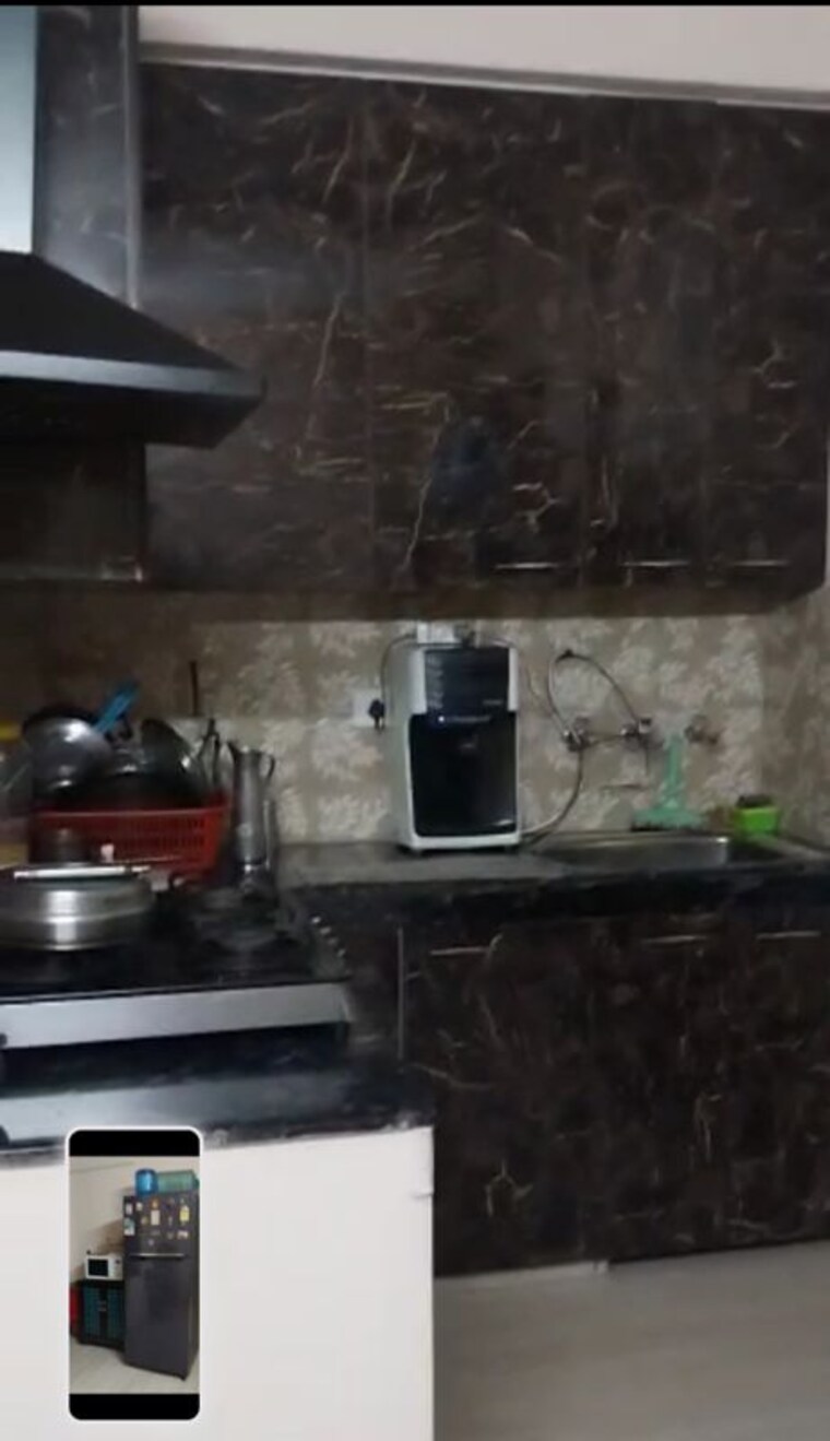 Kitchen, lajpat nagar i 2 Bedroom 900 Sq.Ft. Builder Floor In Lajpat Nagar I Delhi 10551841