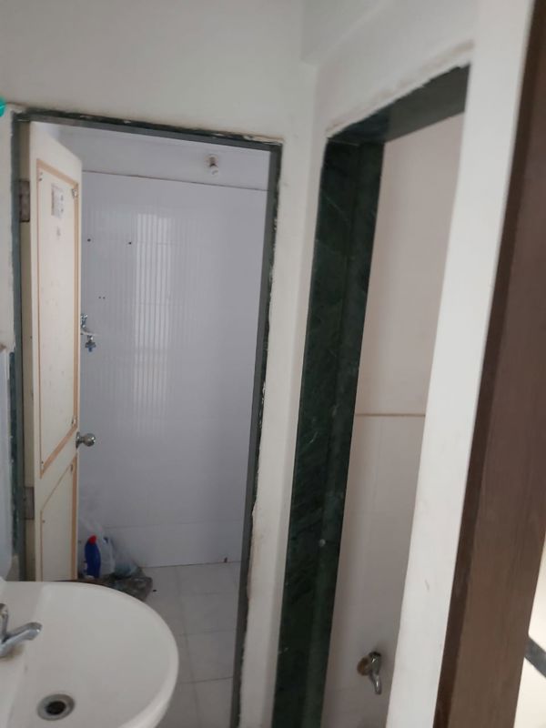 Bathroom in 1 BHK Apartment at Ideal Colony – for Rent