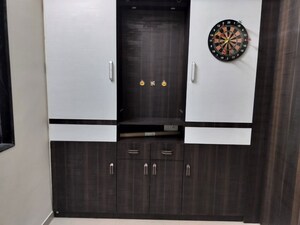 Furnished Amenities in 2.5 BHK Apartment at Neelkanth Palms, Kapur Bawdi – for Rent