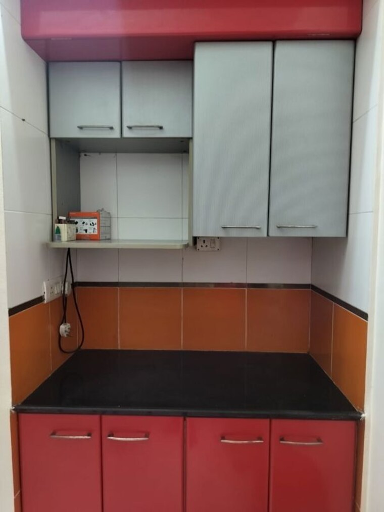 Kitchen, neelkanth-palms 2.5 Bedroom 900 Sq.Ft. Apartment In Kapur Bawdi Thane 10551873