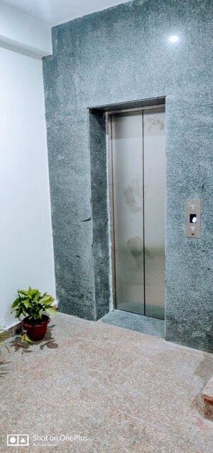 Building Lobby in Studio Builder Floor at Sector 39 – for Rent