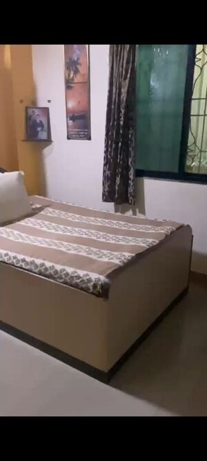 Bedroom in 5 BHK Independent House at Hadapsar – for Sale
