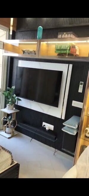 2 BHK Apartment For Sale in Pyramid Elite, Sector 86