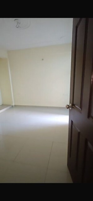 Room in 2 BHK Apartment at LR Bluemoon Homes, Raj Nagar Extension – for Sale