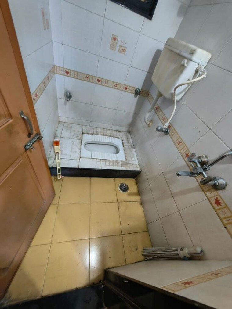 Bathroom, gajra-bhoomi-tower 3 Bedroom 1800 Sq.Ft. Apartment In Kharghar Navi Mumbai 10551947