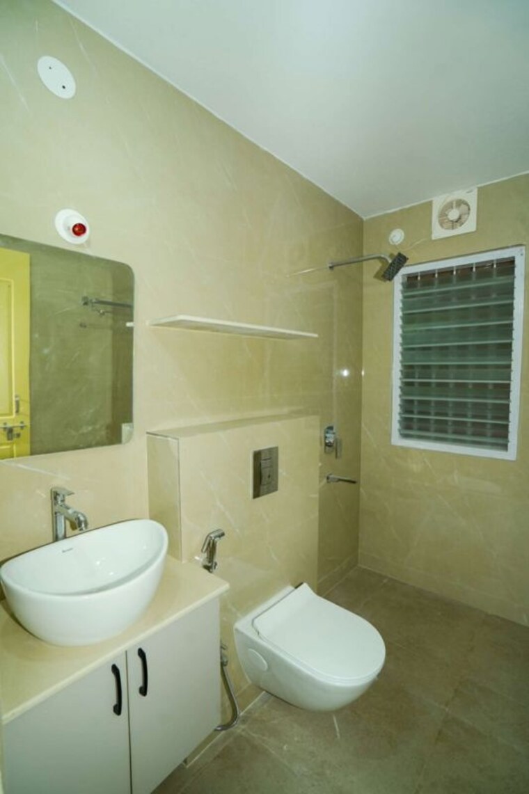 Bathroom, secunderabad 3 Bedroom 1919 Sq.Ft. Apartment In Secunderabad Hyderabad 10551943