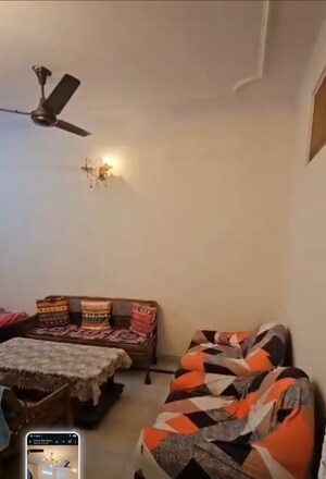 2 BHK Builder Floor For Rent in Amar Colony