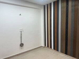 Room in 2 BHK Apartment at Gardenia Golf City, Sector 75 – for Rent