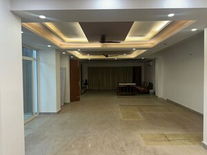 Parking in 2 BHK Apartment at Gardenia Golf City, Sector 75 – for Rent