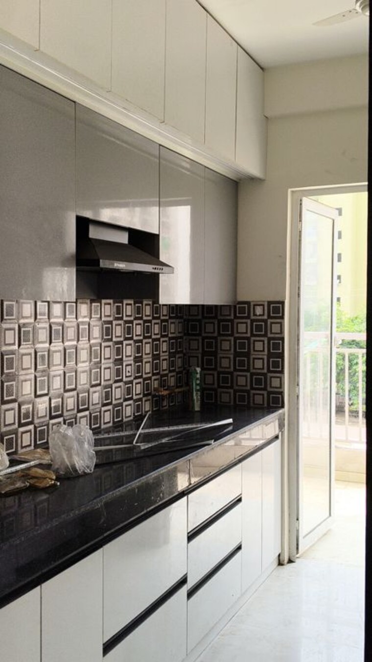 Balcony, vvip-mangal 3 Bedroom 1650 Sq.Ft. Apartment In Raj Nagar Extension Ghaziabad 10551990