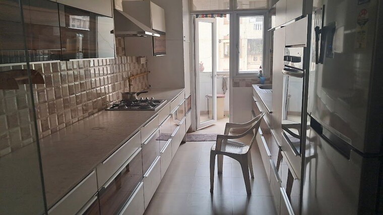Balcony, amrapali-silicon-city 5 Bedroom 5450 Sq.Ft. Penthouse In Sector 76 Noida 10551969