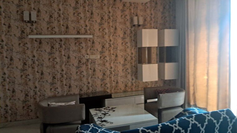 Living Room, amrapali-silicon-city 5 Bedroom 5450 Sq.Ft. Penthouse In Sector 76 Noida 10551969