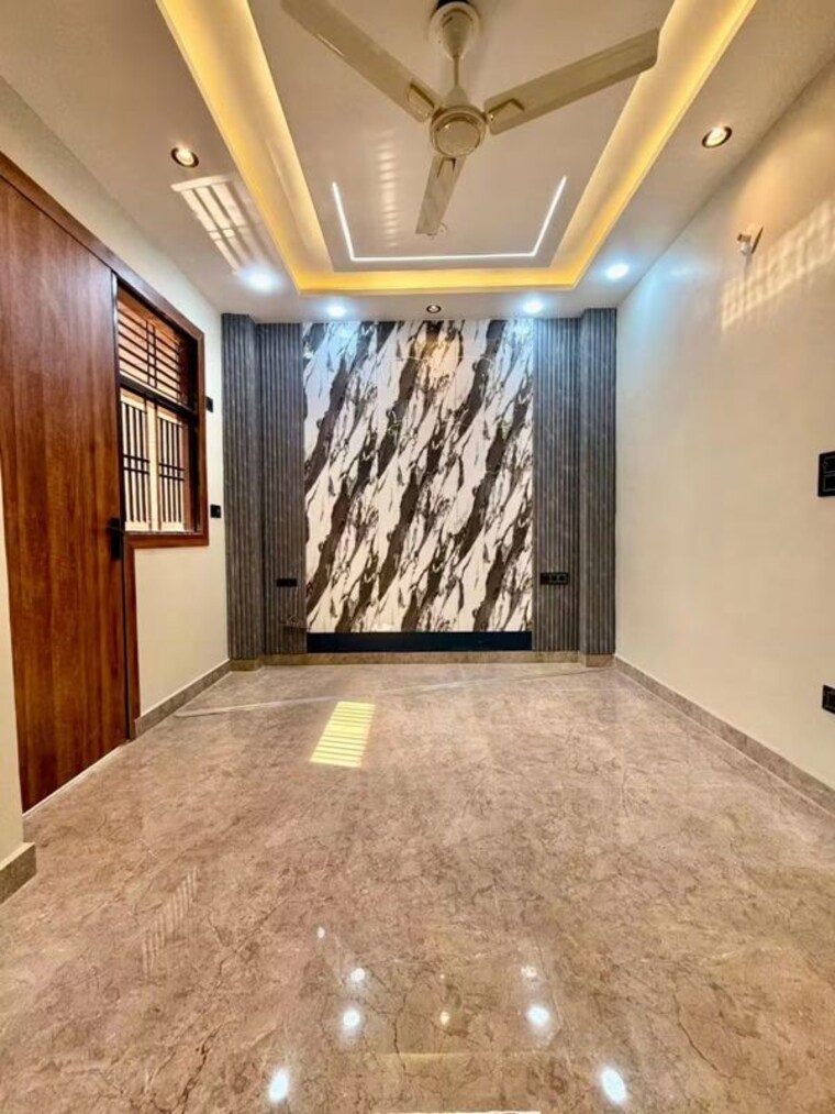 Room, uttam nagar 4 Bedroom 452 Sq.Ft. Independent House In Uttam Nagar Delhi 10552031