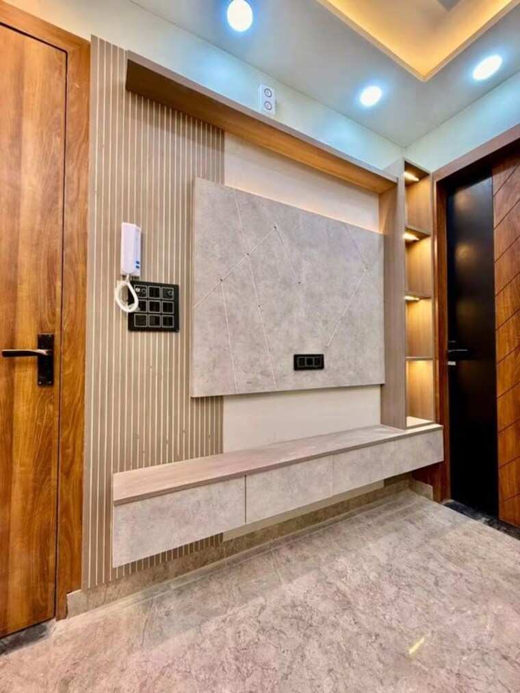 Room, uttam nagar 4 Bedroom 452 Sq.Ft. Independent House In Uttam Nagar Delhi 10552031