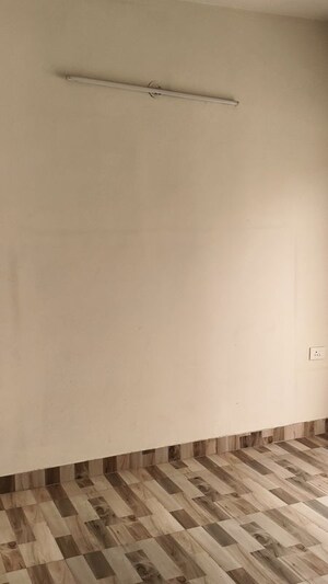 Room in 3 BHK Apartment at VVIP Mangal, Raj Nagar Extension – for Sale
