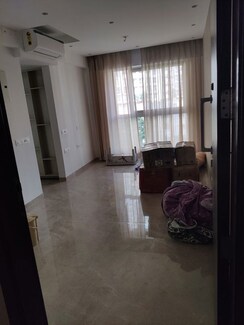 1 BHK + Basement Apartment For Rent in Hiranandani Sorrento