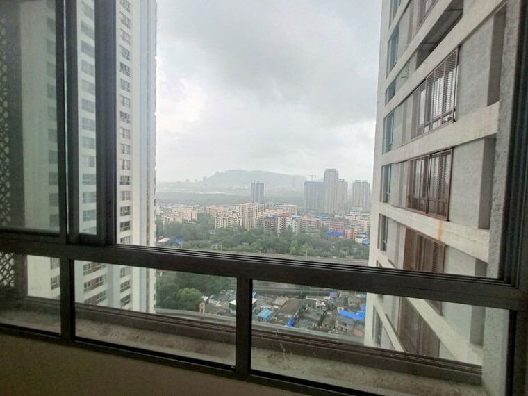 Balcony, piramal-vaikunth-vama 2.5 Bedroom 950 Sq.Ft. Apartment In Balkum Pada Thane 10552065