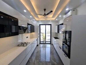 Building Lobby in 2 BHK Builder Floor at Palam Vihar – for Rent