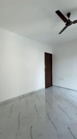 Room in 2 BHK Apartment at Raymond Ten X Habitat, Pokhran Road No Two – for Rent